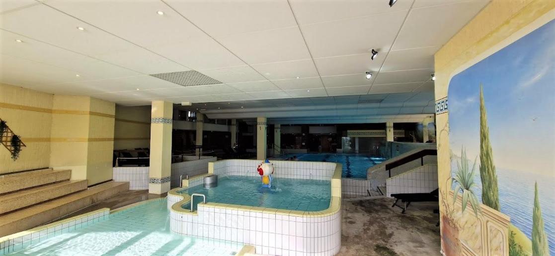סנקט אנגלמר Pools, Sauna Und Balkon Mit Panoramablick מראה חיצוני תמונה