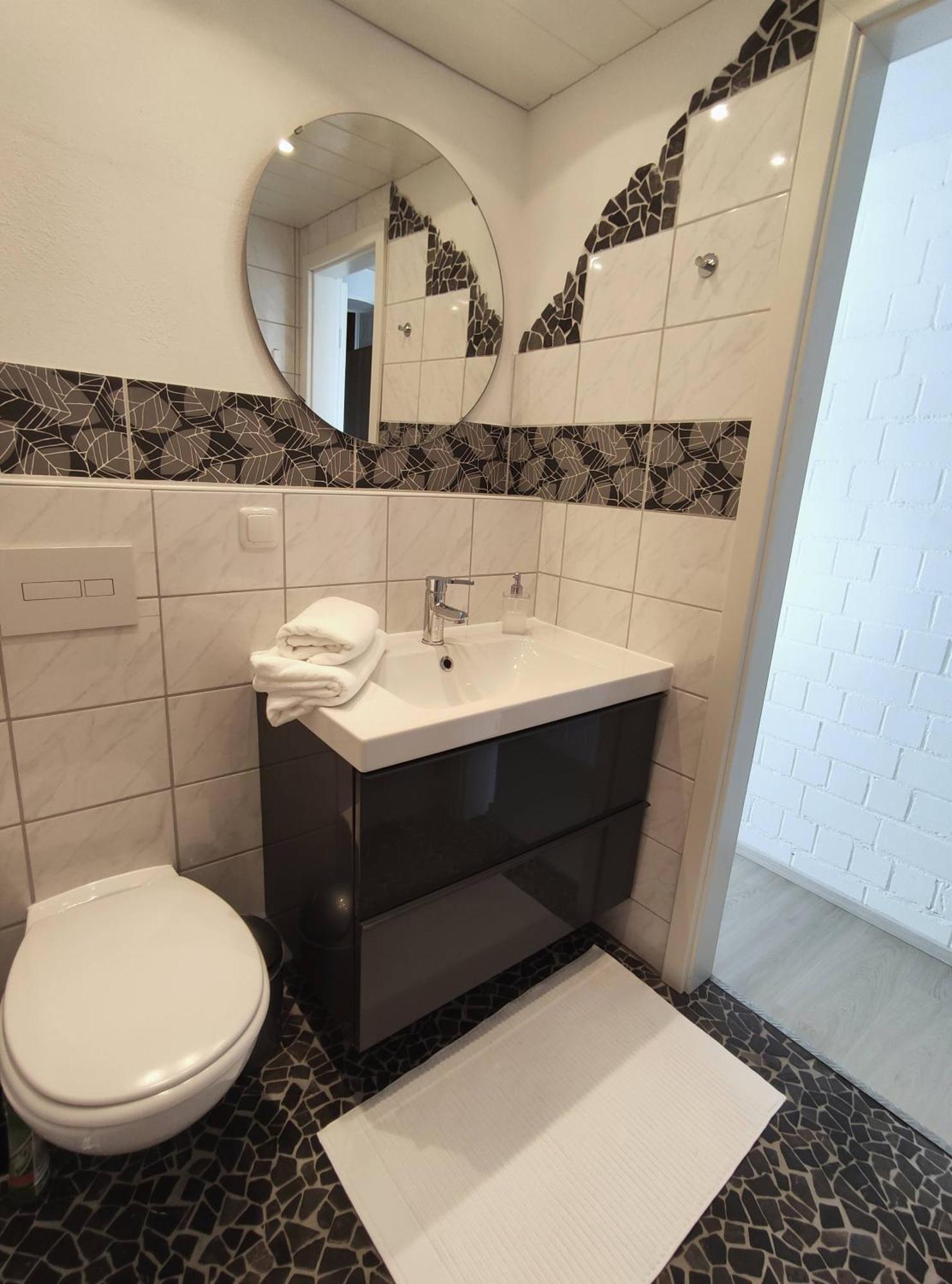 סנקט אנגלמר Pools, Sauna Und Balkon Mit Panoramablick מראה חיצוני תמונה